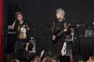 הופעה חיה בבר לה רקאס במונקו